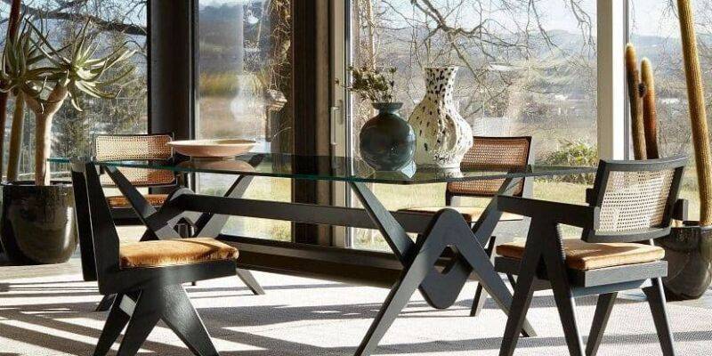 Capital Complex Chair (051) de Pierre Jeanneret chez Cassina