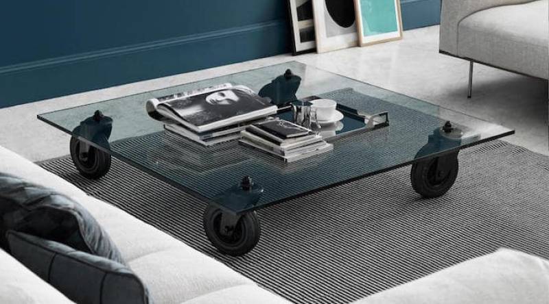 Tavolo con ruote de Gae Aulenti