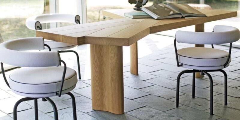 La table Ventaglio de Charlotte Perriand