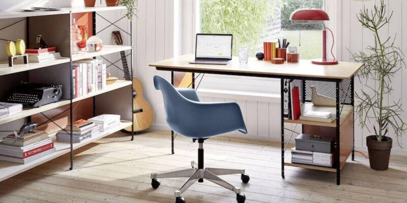 Le bureau Eames Desk Unit (EDU) édité par Vitra